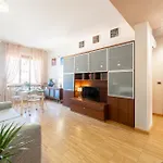 Charme Parmense: Eleganza E Storia Parma
