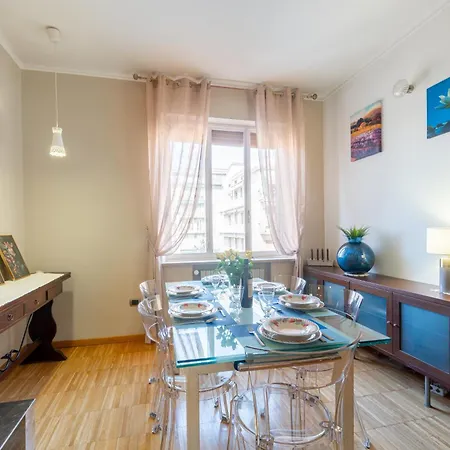 Charme Parmense: Eleganza E Storia Apartment Parma