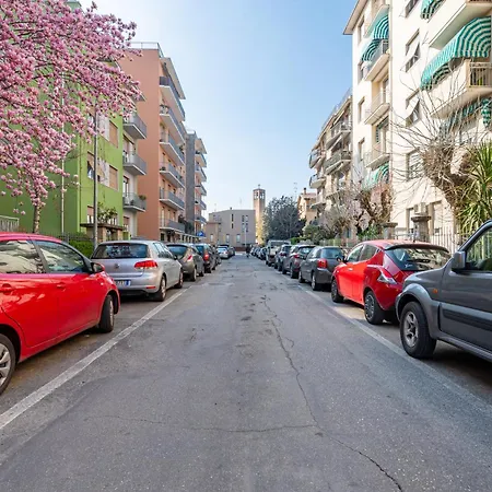 Apartament Charme Parmense: Eleganza E Storia *