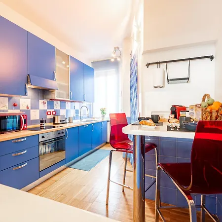 Apartament Charme Parmense: Eleganza E Storia Parma