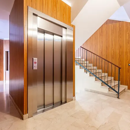 Charme Parmense: Eleganza E Storia * بارما