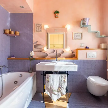 Charme Parmense: Eleganza E Storia شقة بارما