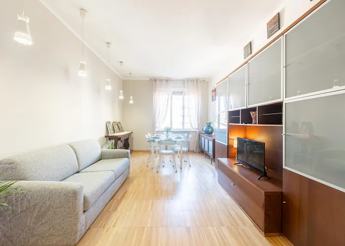 Charme Parmense: Eleganza E Storia Apartament *