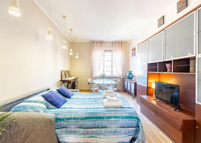 Apartment Charme Parmense: Eleganza E Storia